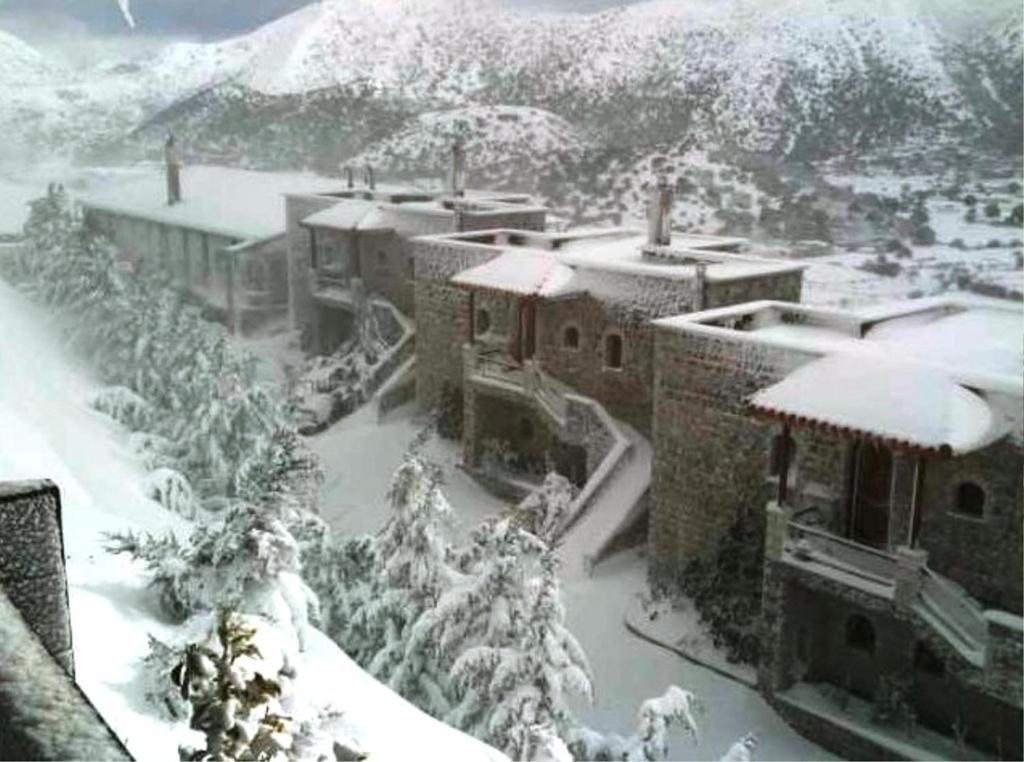 Petrés Lefkoritis Resort Askifou Sfakia מראה חיצוני תמונה